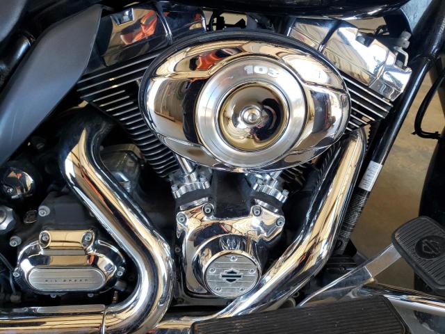 2011 HARLEY-DAVIDSON FLTRU 1HD1KGM17BB657703