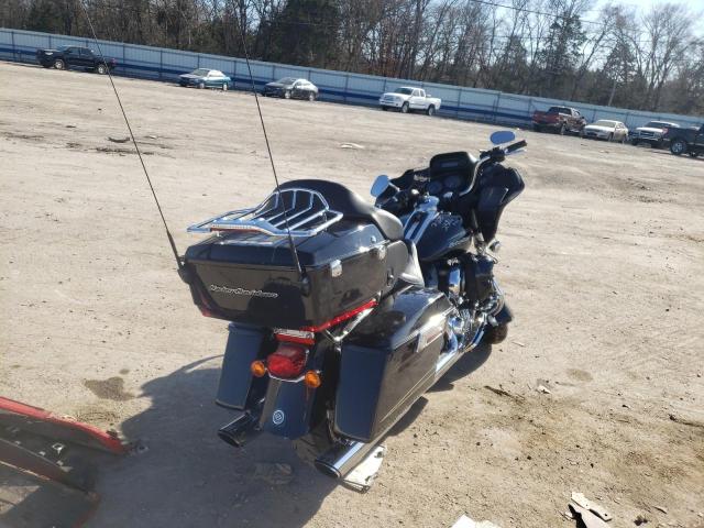 2011 HARLEY-DAVIDSON FLTRU 1HD1KGM12BB662386
