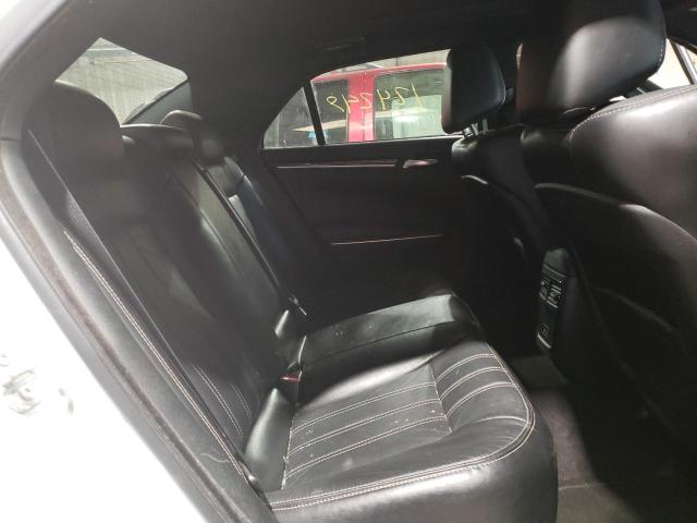 2018 CHRYSLER 300 2C3CCABG7JH243990