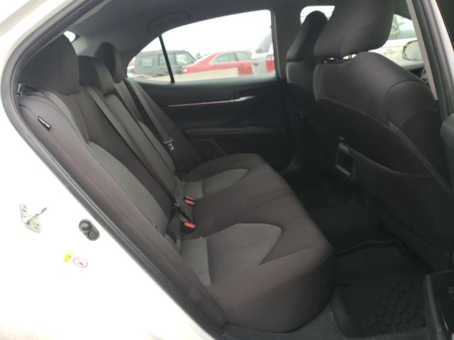 2018 TOYOTA CAMRY L AU 4T1B11HK7JU088455