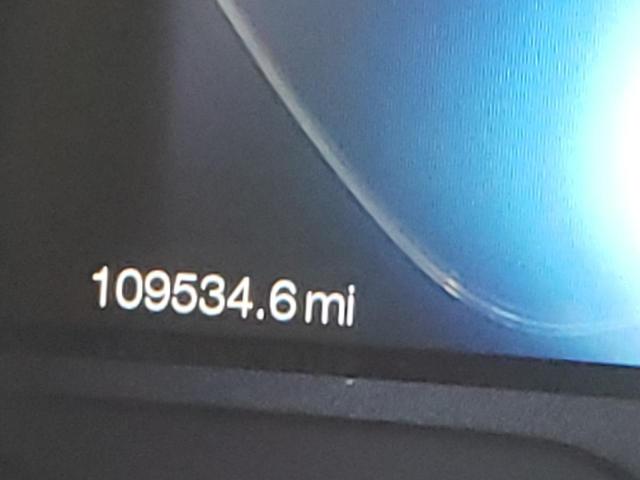 1FADP5FU5HL100910 Ford C-Max Tita 2017. Фото: 7
