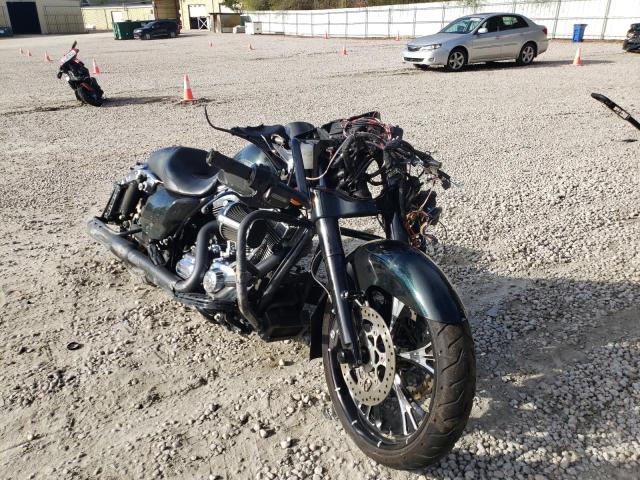 Buy Salvage Motorcycles For Sale now at auction: 2014 Harley-Davidson Flhxs Street Glide Special