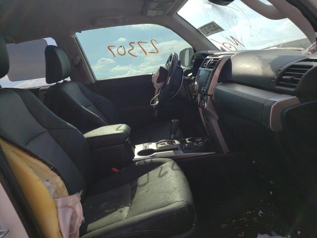 JTEBU5JR7L5758377 Toyota 4Runner Sr 2020. Фото: 4