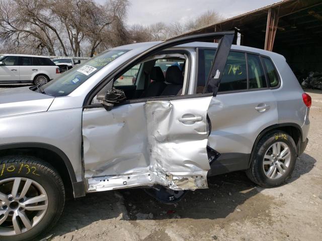 WVGAV3AX7DW561684 Volkswagen Tiguan S 2013. Фото: 8