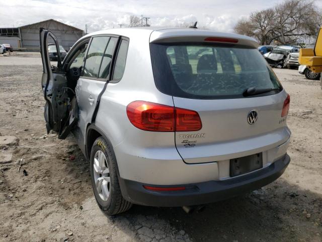 WVGAV3AX7DW561684 Volkswagen Tiguan S 2013. Фото: 2