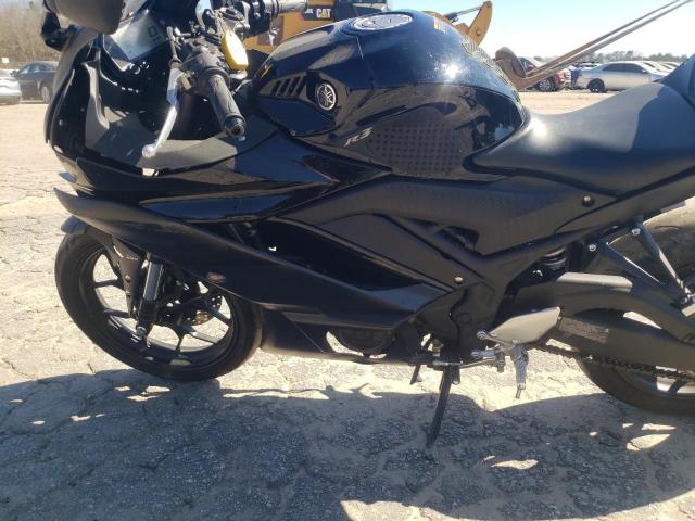 2021 YAMAHA YZFR3 A MH3RH18Y4MK006363