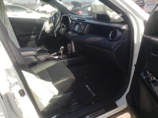 2016 TOYOTA RAV4 SE - JTMJFREV5GJ066432