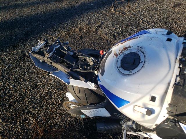 2013 SUZUKI GSX-R1000 JS1GT78A3D2101565