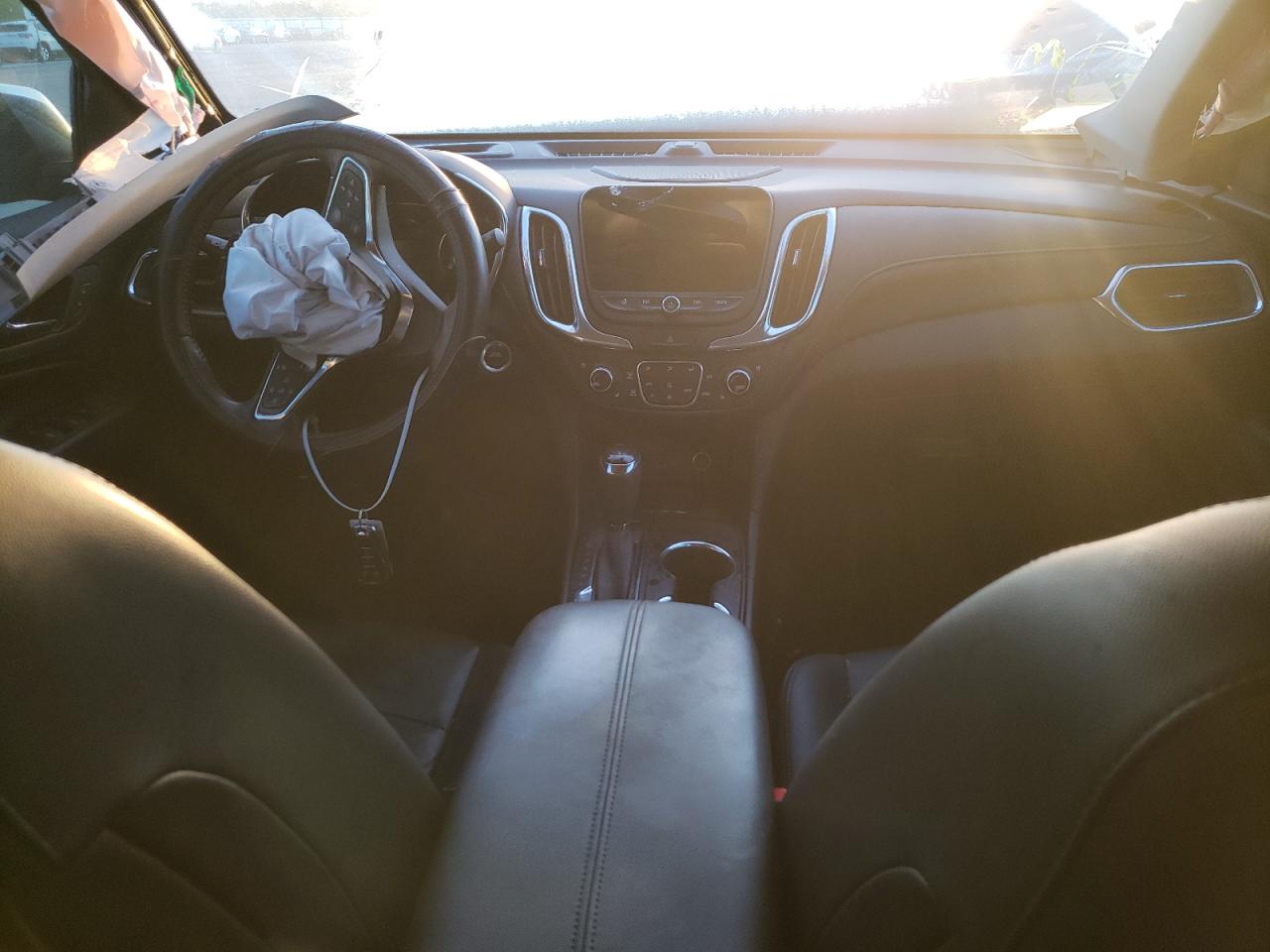 2GNAXPEX5K6141095 CHEVROLET EQUINOX 2019
