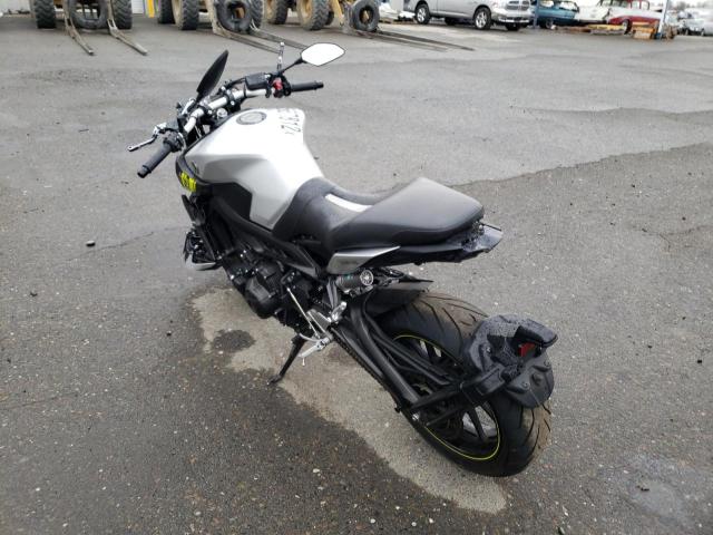 2017 YAMAHA FZ09 C JYARN53Y0HA000346