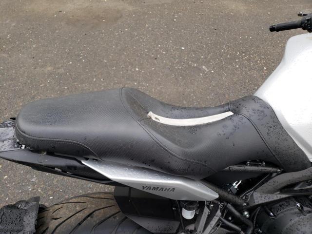 2017 YAMAHA FZ09 C JYARN53Y0HA000346