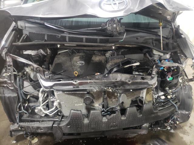 2017 TOYOTA SIENNA XLE 5TDDZ3DCXHS180531