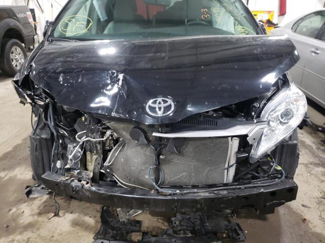 5TDDZ3DC3HS173288 Toyota Sienna Xle 2017. Фото: 8