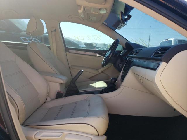 1VWDT7A33HC066270 Volkswagen Passat R-L 2017. Фото: 4