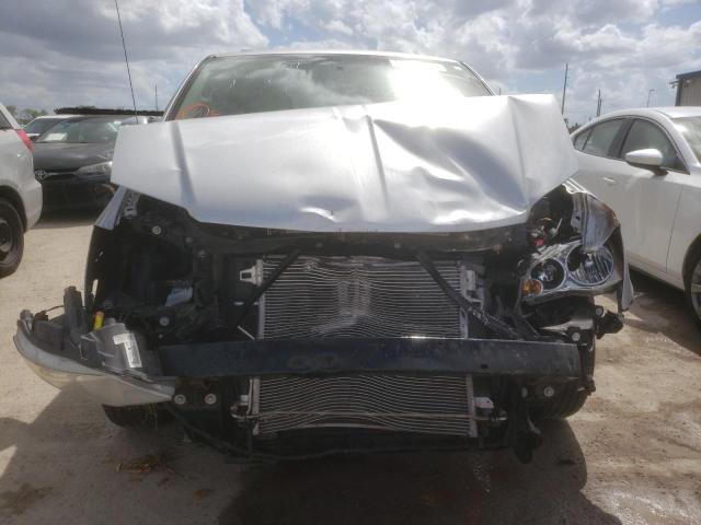 2A4RR5DG6BR775455 Chrysler Town & Cou 2011. Фото: 8