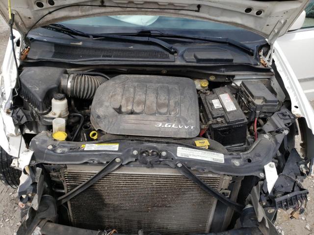2011 CHRYSLER TOWN & COU - 2A4RR5DG3BR685910