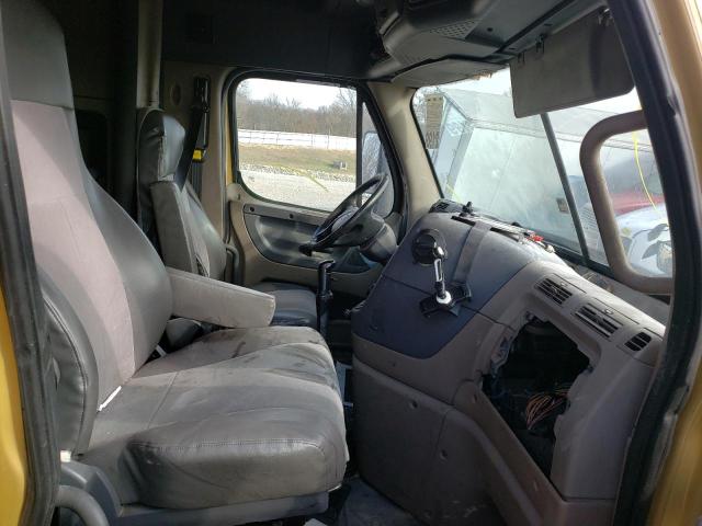 3AKJGLD54FSGR9051 Freightliner Cascadia 1 2015. Фото: 4