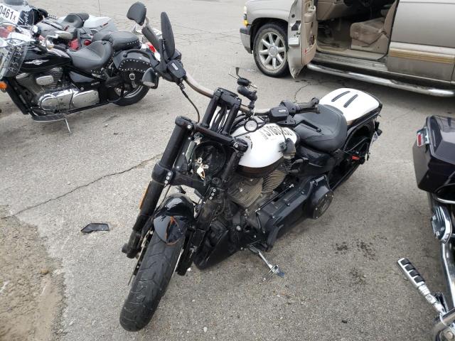 2016 HARLEY-DAVIDSON FXSE 1HD1TG920GB963101