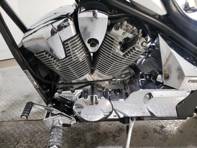 2011 HONDA VT1300 CX JH2SC6143BK001047