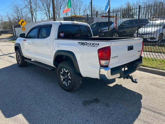 5TFCZ5AN2HX110254 Toyota Tacoma Dou 2017. Фото: 2