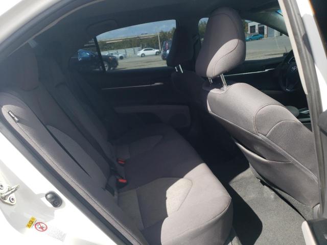2018 TOYOTA CAMRY L 4T1B11HK8JU504772