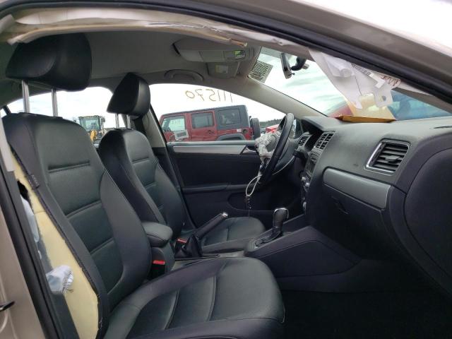 2013 VOLKSWAGEN JETTA SE - 3VWDP7AJ0DM215908