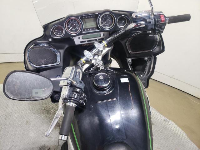 2015 KAWASAKI VN1700 B JKBVNRB13FA010192