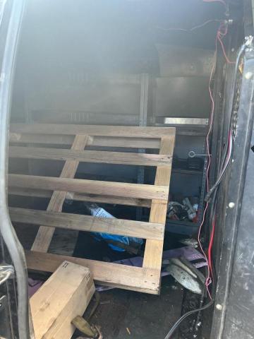 1FTNE24L35HA80183 Ford Econoline 2005. Фото: 5