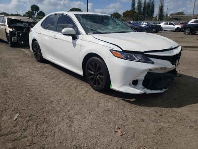 2018 TOYOTA CAMRY L 4T1B11HK8JU504772