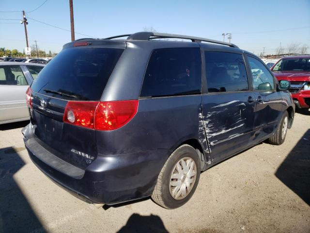 5TDKK4CC5AS296826 Toyota Sienna Ce 2010. Фото: 3