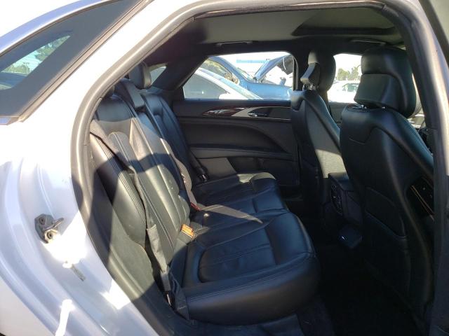 2017 LINCOLN MKZ RESERV 3LN6L5FC4HR663692