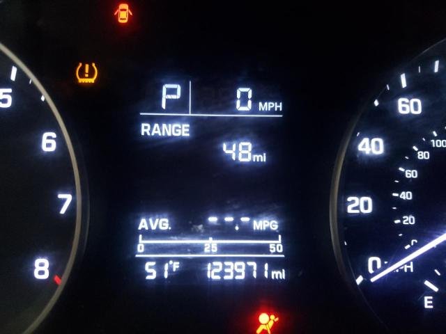 2017 HYUNDAI ELANTRA SE 5NPD74LF3HH160053