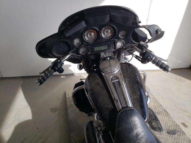 2007 HARLEY-DAVIDSON FLHX 1HD1KB4137Y683934