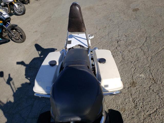 2006 HARLEY-DAVIDSON FLHPI 1HD1FHW116Y711250