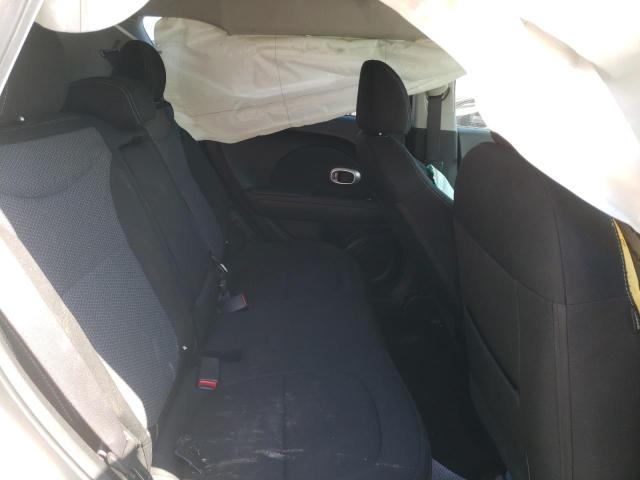 KNDJP3A56J7600932 KIA SOUL +