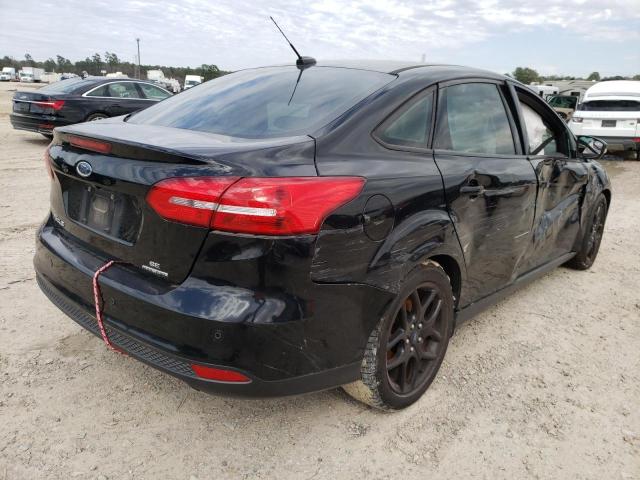 1FADP3F22GL394896 Ford Focus Se 2016. Фото: 3