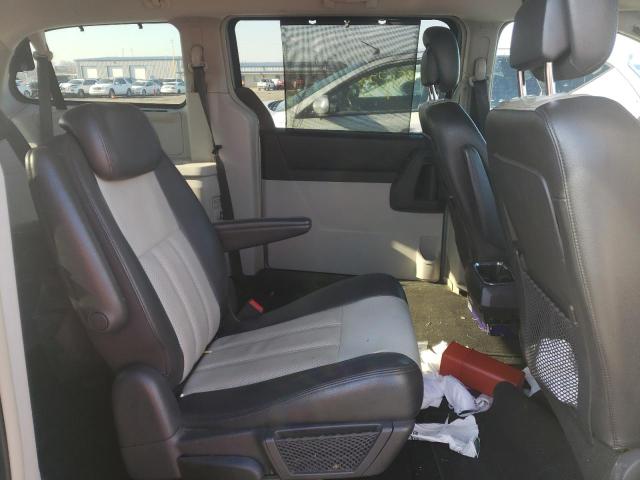 2010 CHRYSLER TOWN & COU - 2A4RR8DX5AR339132