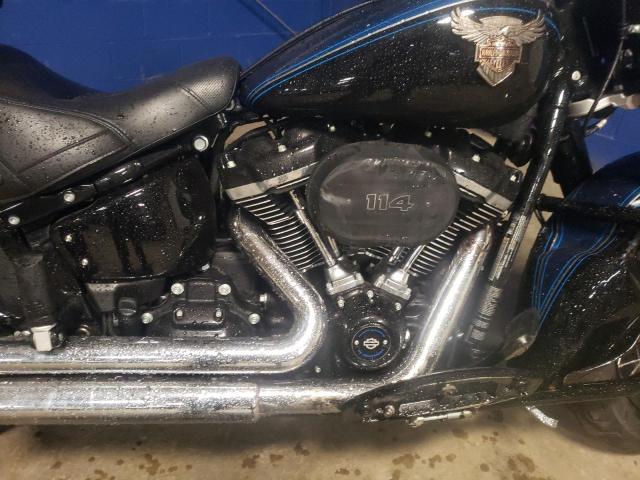 2018 HARLEY-DAVIDSON FLHCS 115T 1HD1YPK19JC040698