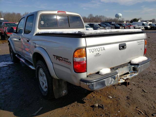 5TEHN72N41Z875203 Toyota Tacoma Dou 2001. Фото: 2