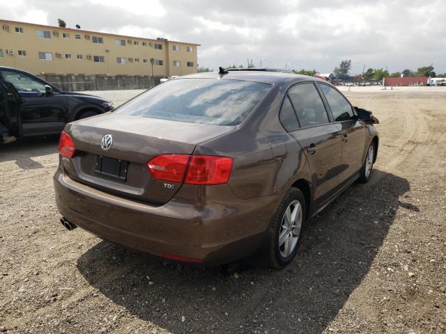 3VWLL7AJ1BM078031 Volkswagen Jetta Tdi 2011. Фото: 3