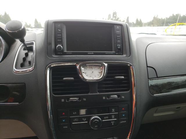 2015 CHRYSLER TOWN & COU 2C4RC1BG5FR603085