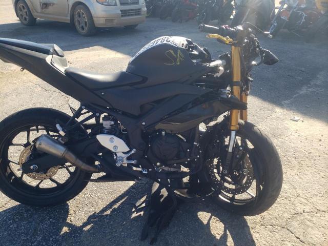 2019 YAMAHA YZFR3 A MH3RH18Y1KK001750