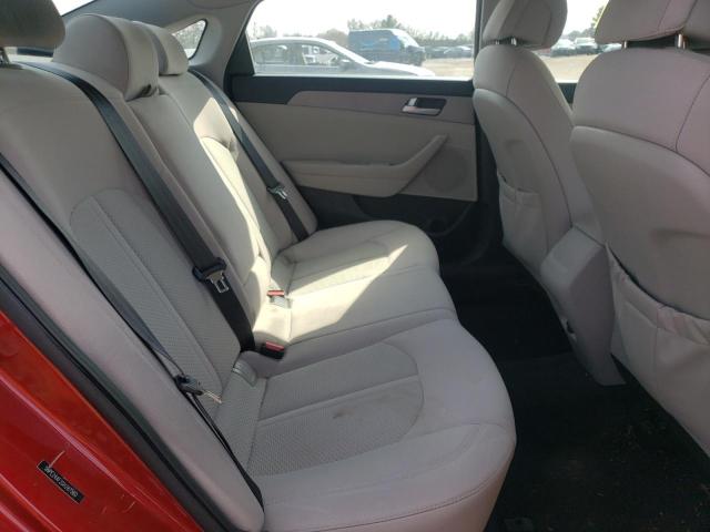 2016 HYUNDAI SONATA SE 5NPE24AF2GH287560