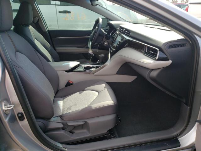 4T1C11AK1LU991833 Toyota Camry Le 2020. Фото: 4