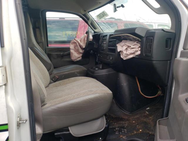 1GTW7AFF1H1906056 Gmc Savana G25 2017. Фото: 4