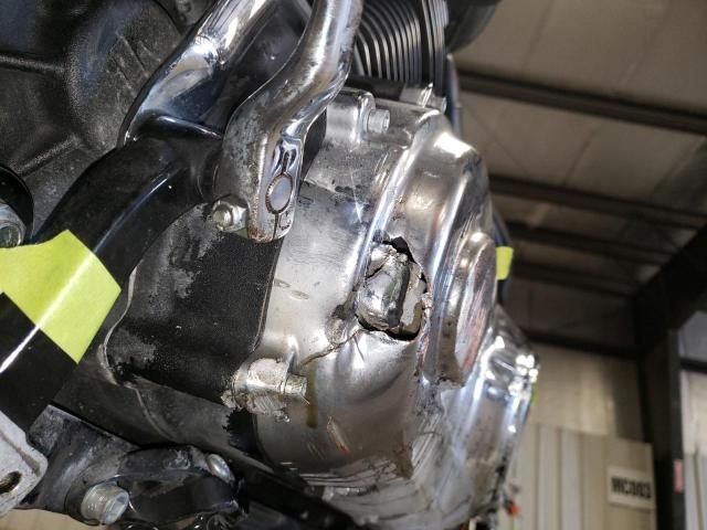 2021 HARLEY-DAVIDSON FLHC 1HD1YAJ22MB032511