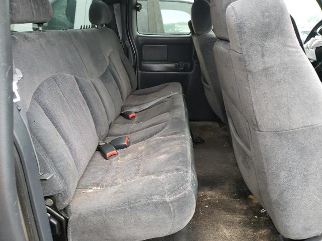2GCEC19V611174016 Chevrolet Silverado 2001. Фото: 5