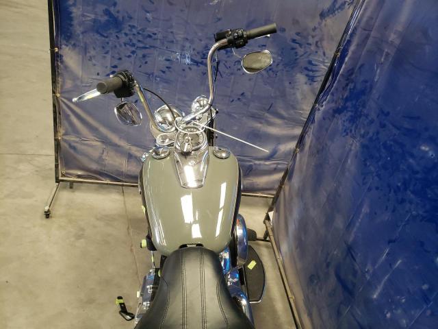 2021 HARLEY-DAVIDSON FLHC 1HD1YAJ22MB032511