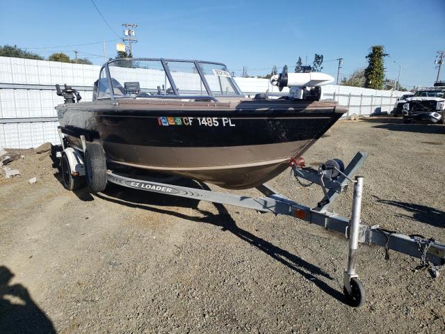 Salvage cars for sale from Copart Vallejo, CA: 2000 Lund Boat With Trailer