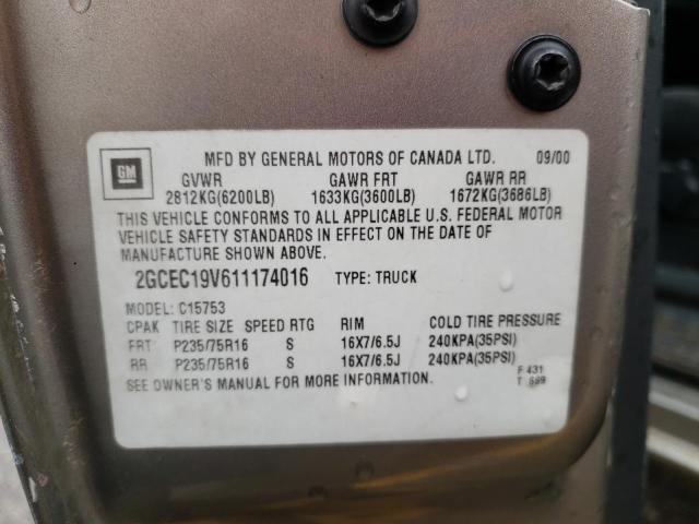 2GCEC19V611174016 Chevrolet Silverado 2001. Фото: 9